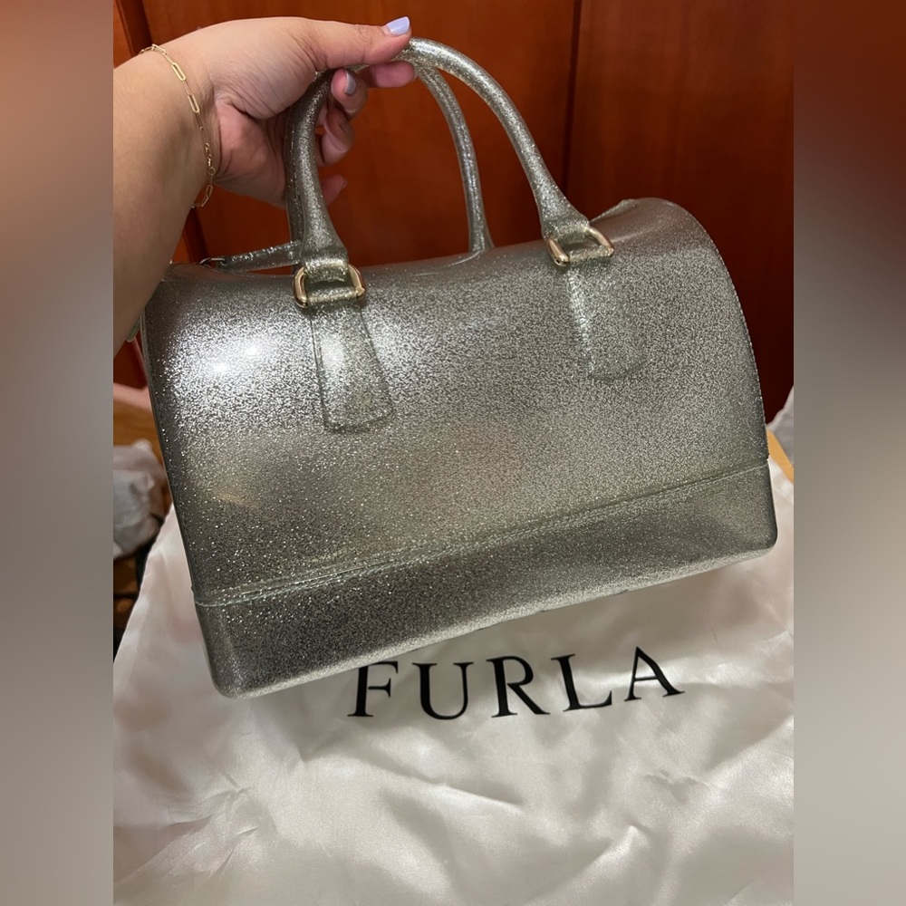 Pre-loved bag